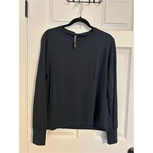 Lukka Lux Women's Long Sleeve Crewneck Shirt in‎ Charcoal